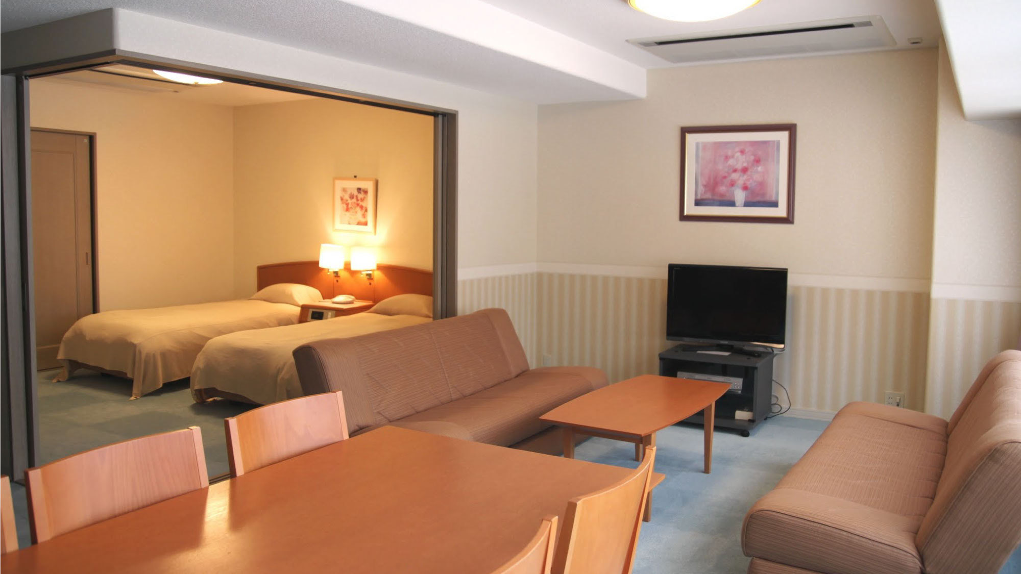 【和洋室ツインルーム（一例）】約72㎡・5名定員【禁煙】※間取りは一例です