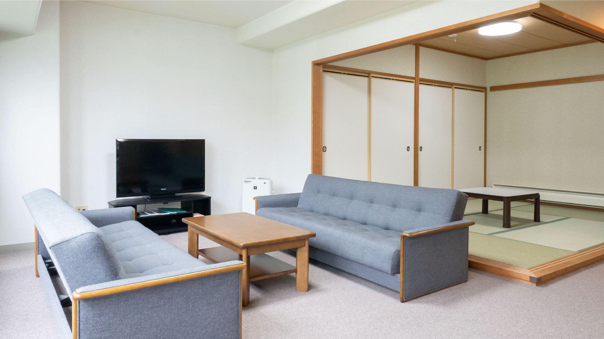 【和室ラージルーム（一例）】約72㎡・6名定員【禁煙】※間取りは一例です