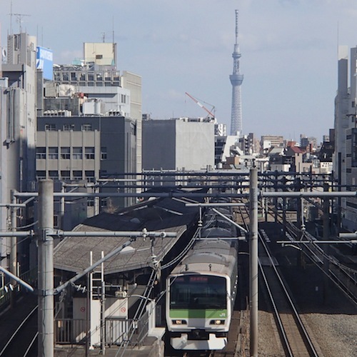 大塚駅と東京スカイツリー