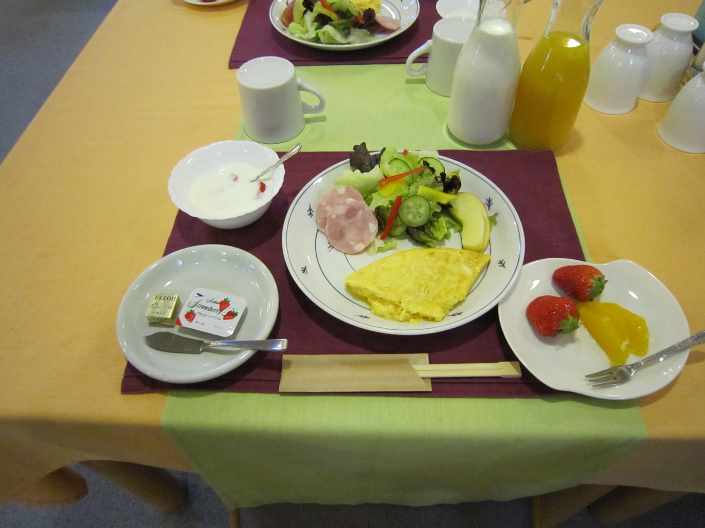 朝食