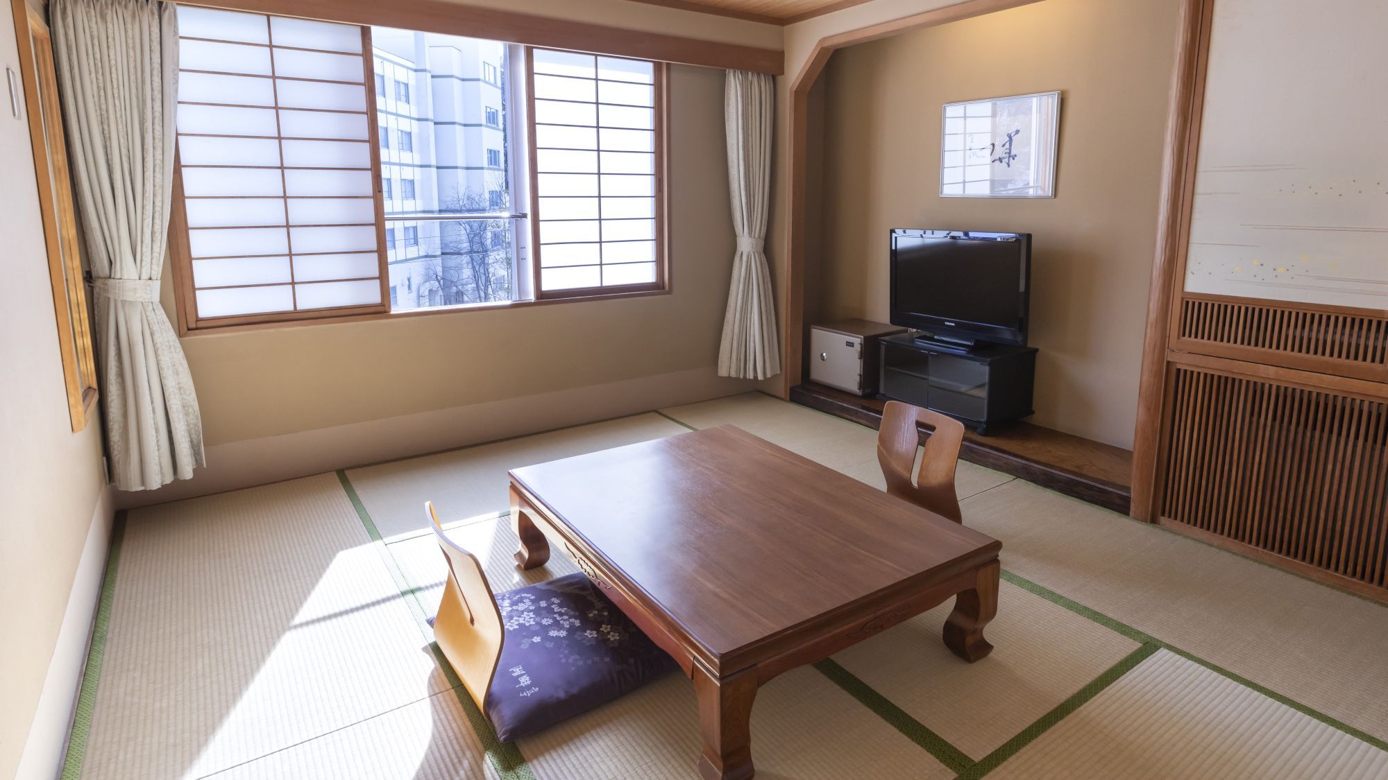 【1〜2名様におすすめ】＜バイキング＞有珠山側和室８畳ご宿泊プラン