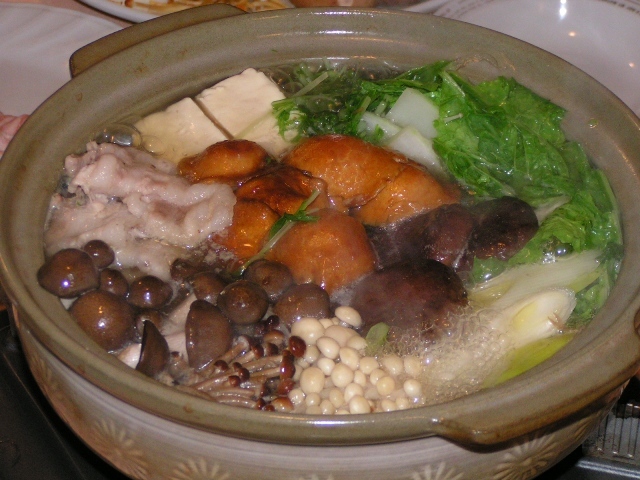 斑尾きのこ鍋