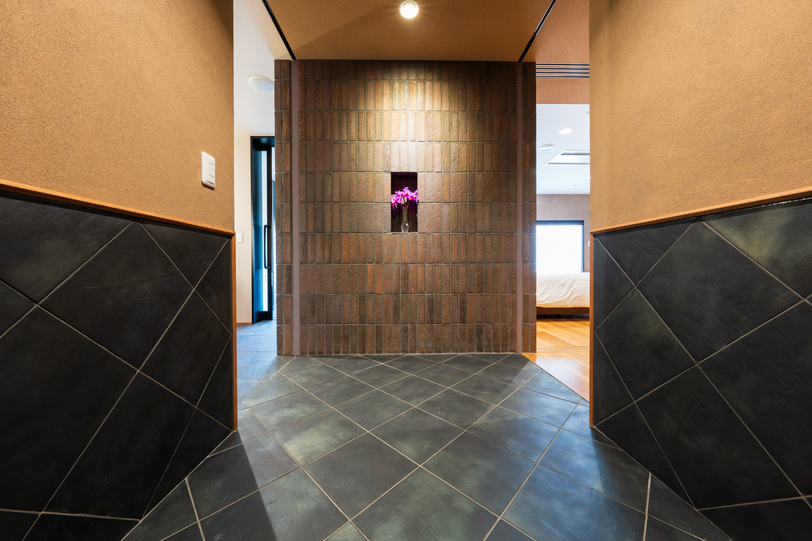  源泉かけ流し温泉付き特別室「湯楽」エントランス