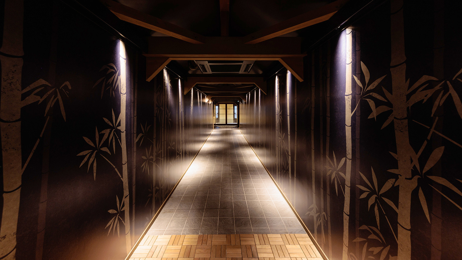【大展望露天風呂「棚湯」】別府公園の竹林を表現した入り口の渡り廊下※イメージ