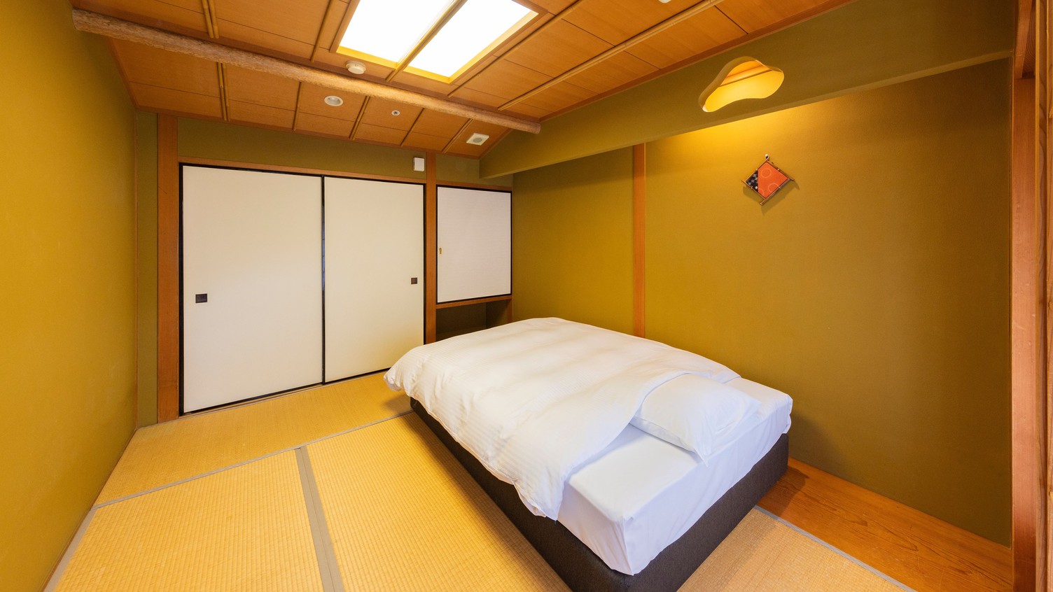 6畳ダブルベッド