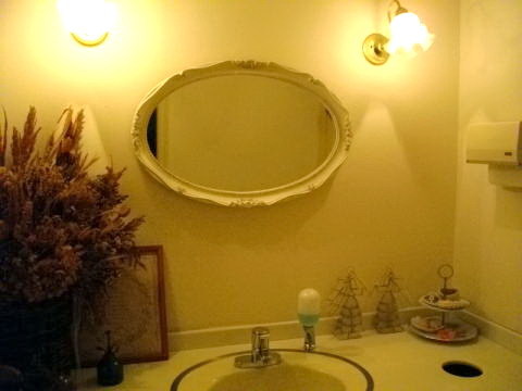 何度も行きたくなるメルヘンチックなレストルーム