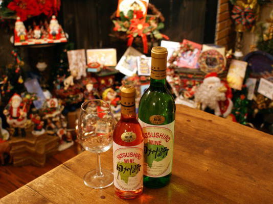 自慢のワイナリーのヌーボーワイン