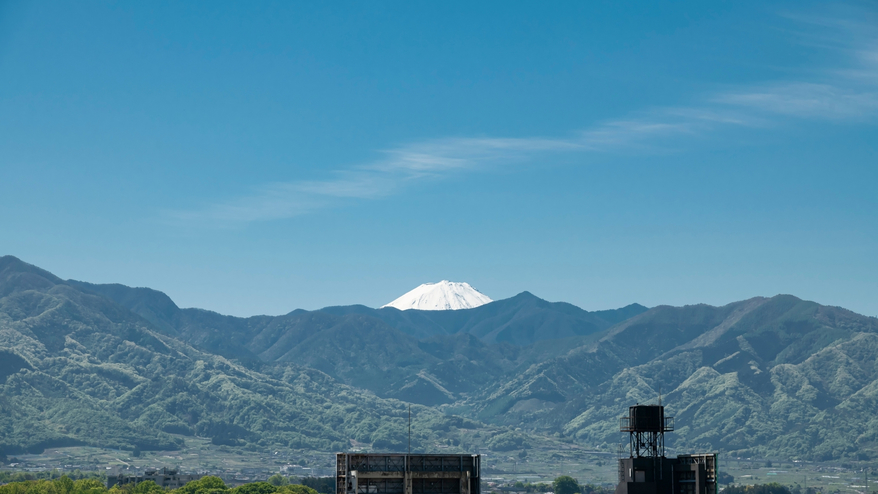 ホテルから富士山を眺めることができます