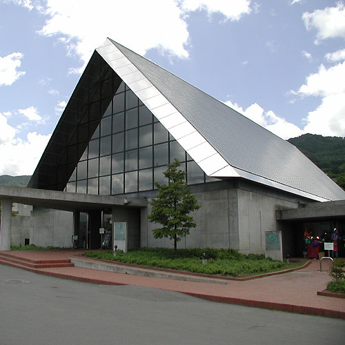 ＳＵＷＡガラスの里