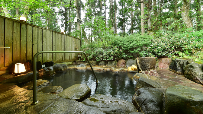 石楠花の湯露天風呂