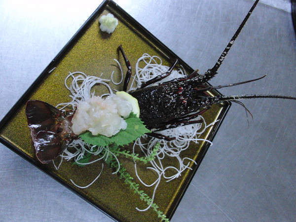 17. 伊勢えびお刺身