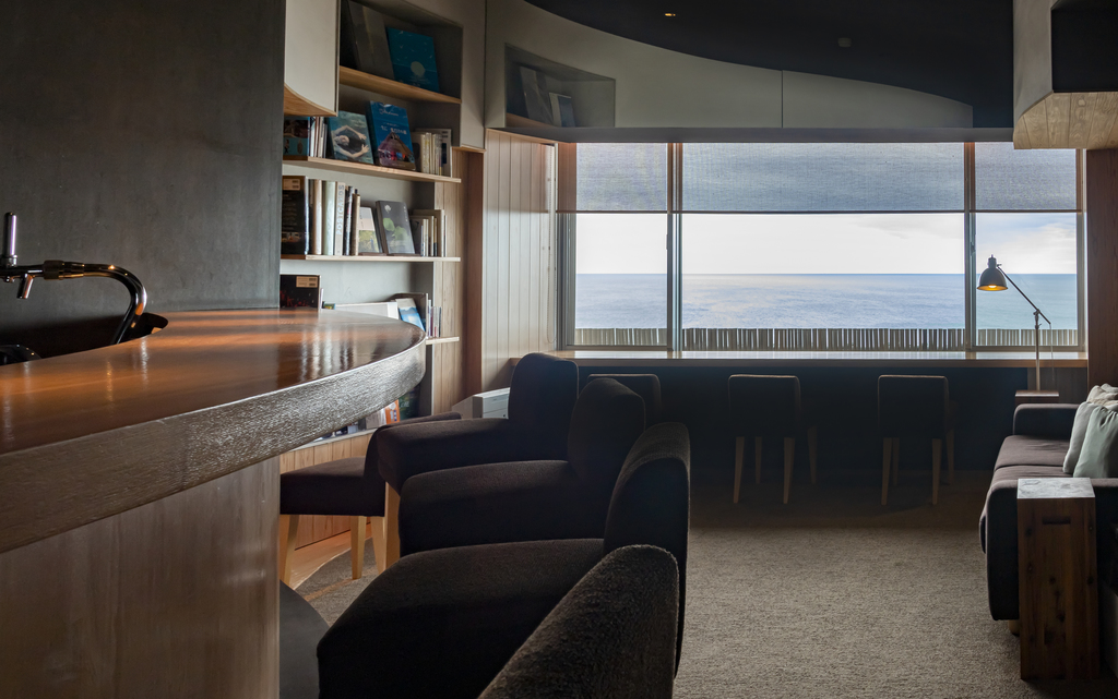 【特別階HOURAI】21時間のオールインクルーシブステイ　海を一望する最上階客室