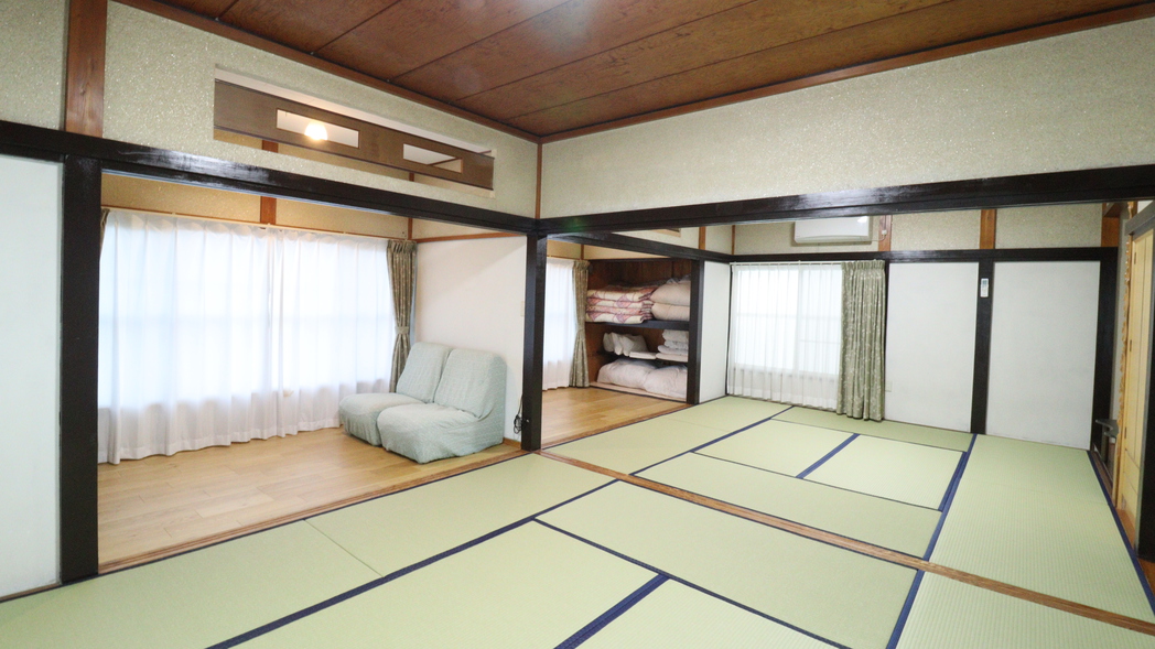 【はなれ棟 2階】和室8畳ｘ2部屋