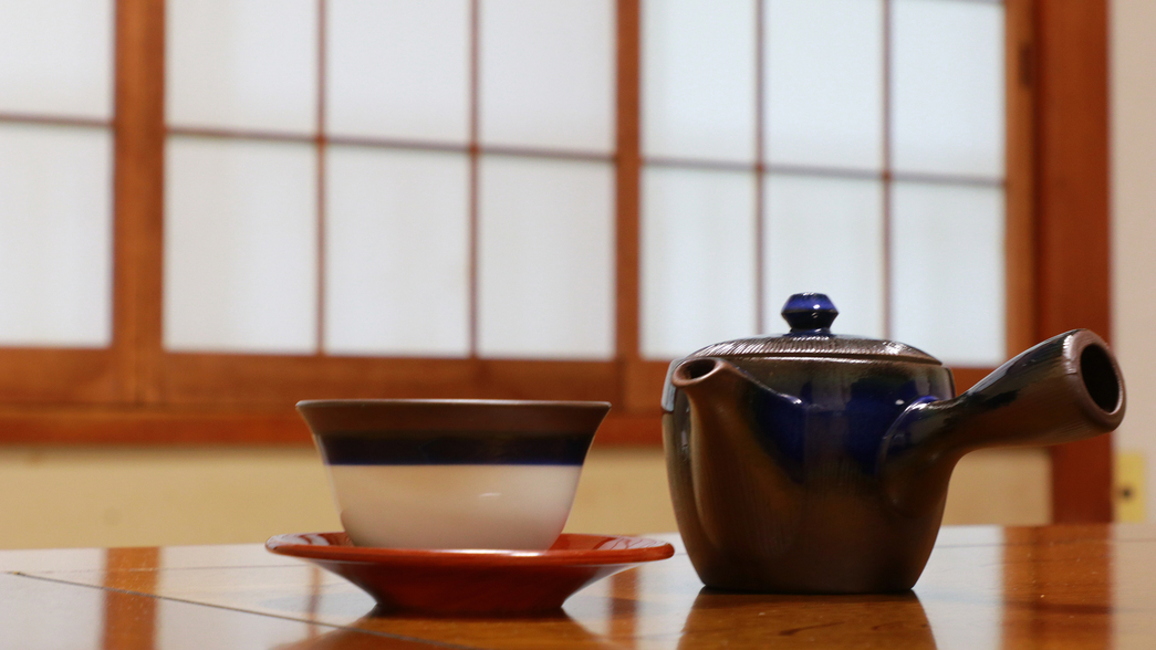 【イメージ】 お部屋でゆっくりお茶＊