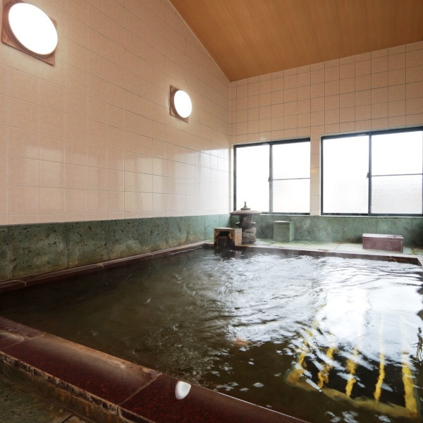 Ogano Onsen Suzaki Ryokan Ogano Onsen Suzaki Ryokan is a popular choice amongst travelers in Ogano, whether exploring or just passing through. The property offers guests a range of services and amenities designed to provide co