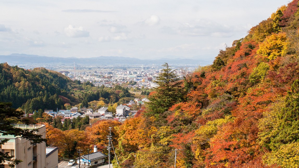 ＊展望露天風呂からの眺め秋の頃紅葉