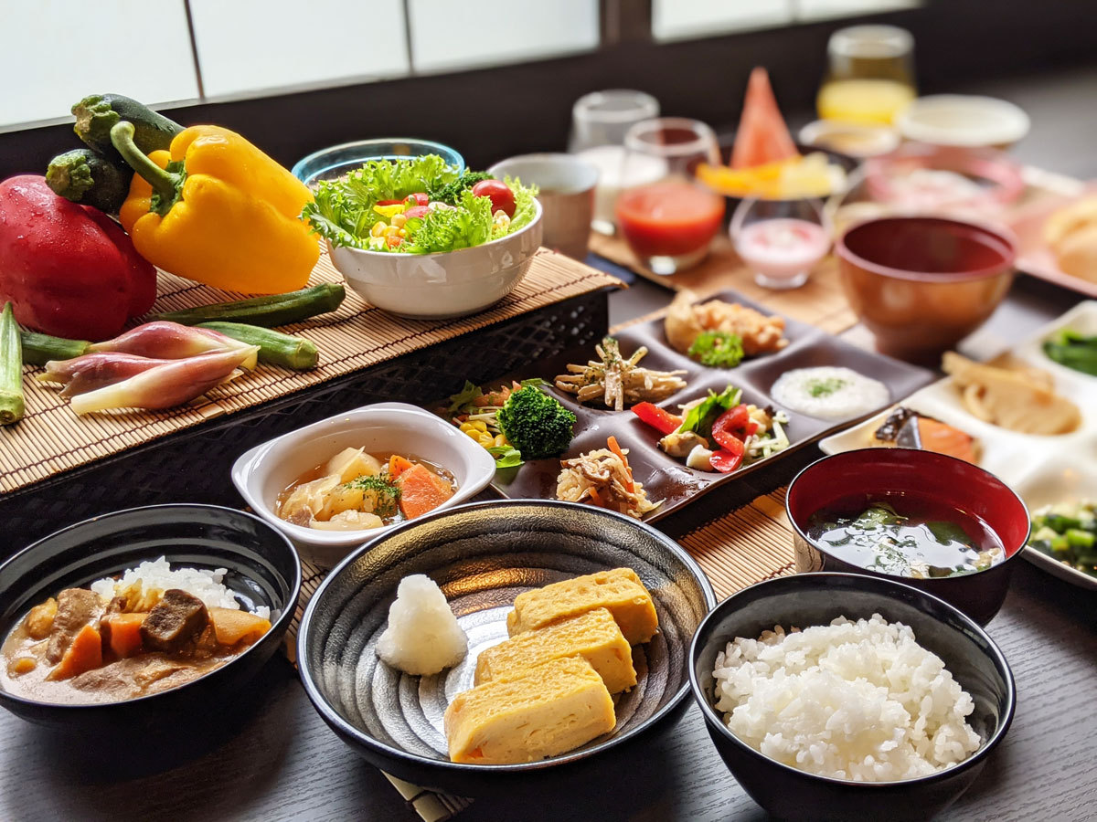＊朝食ビュッフェ〜会津の地のものを中心とした手作りビュッフェをご用意しています