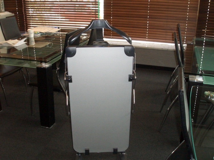 ズボンプレッサー