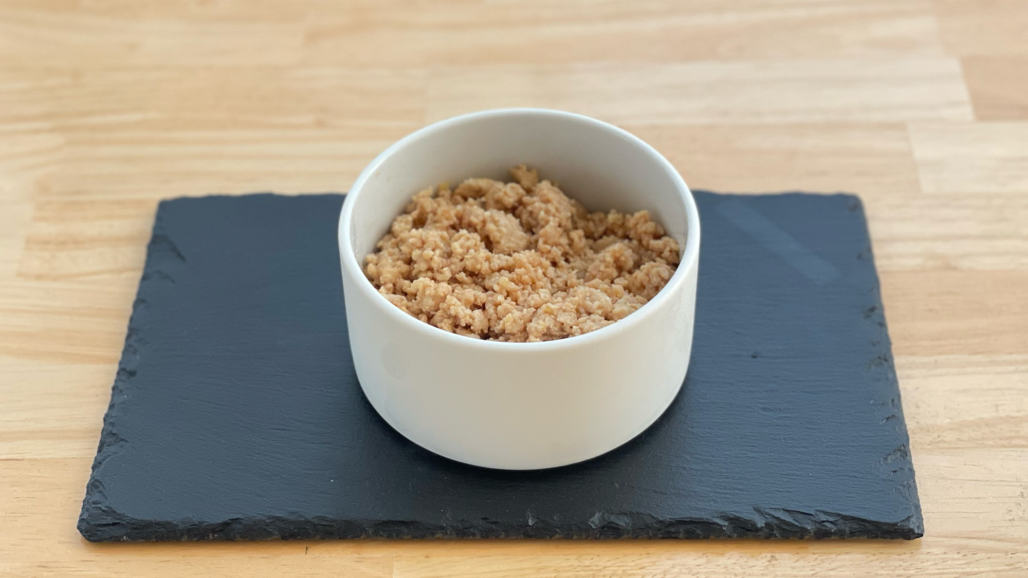 スタッフ手作りのお味噌とお肉を使用した「味噌肉そぼろ」