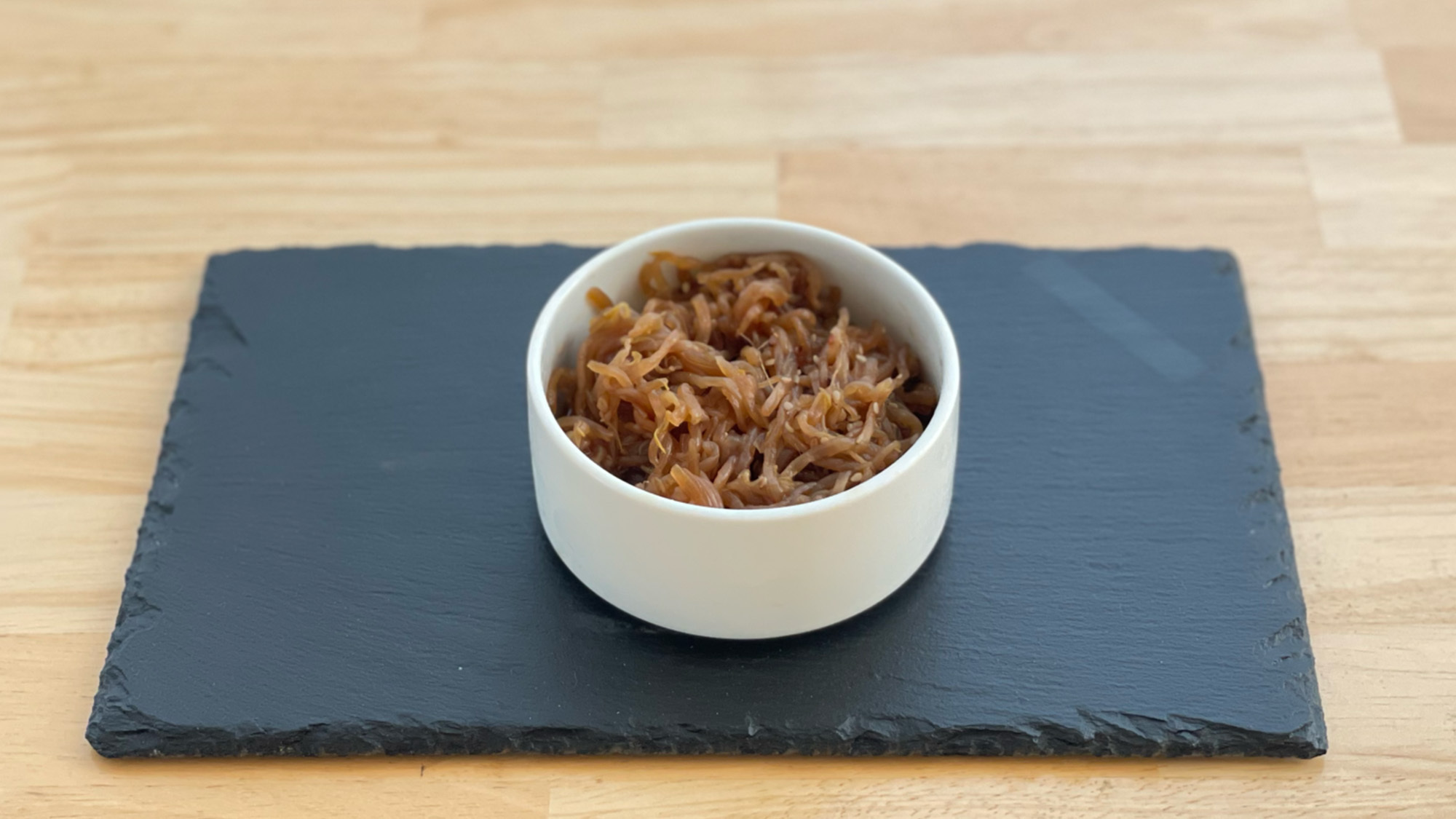 もやしを佃煮風に仕上げた「もやしの佃煮」