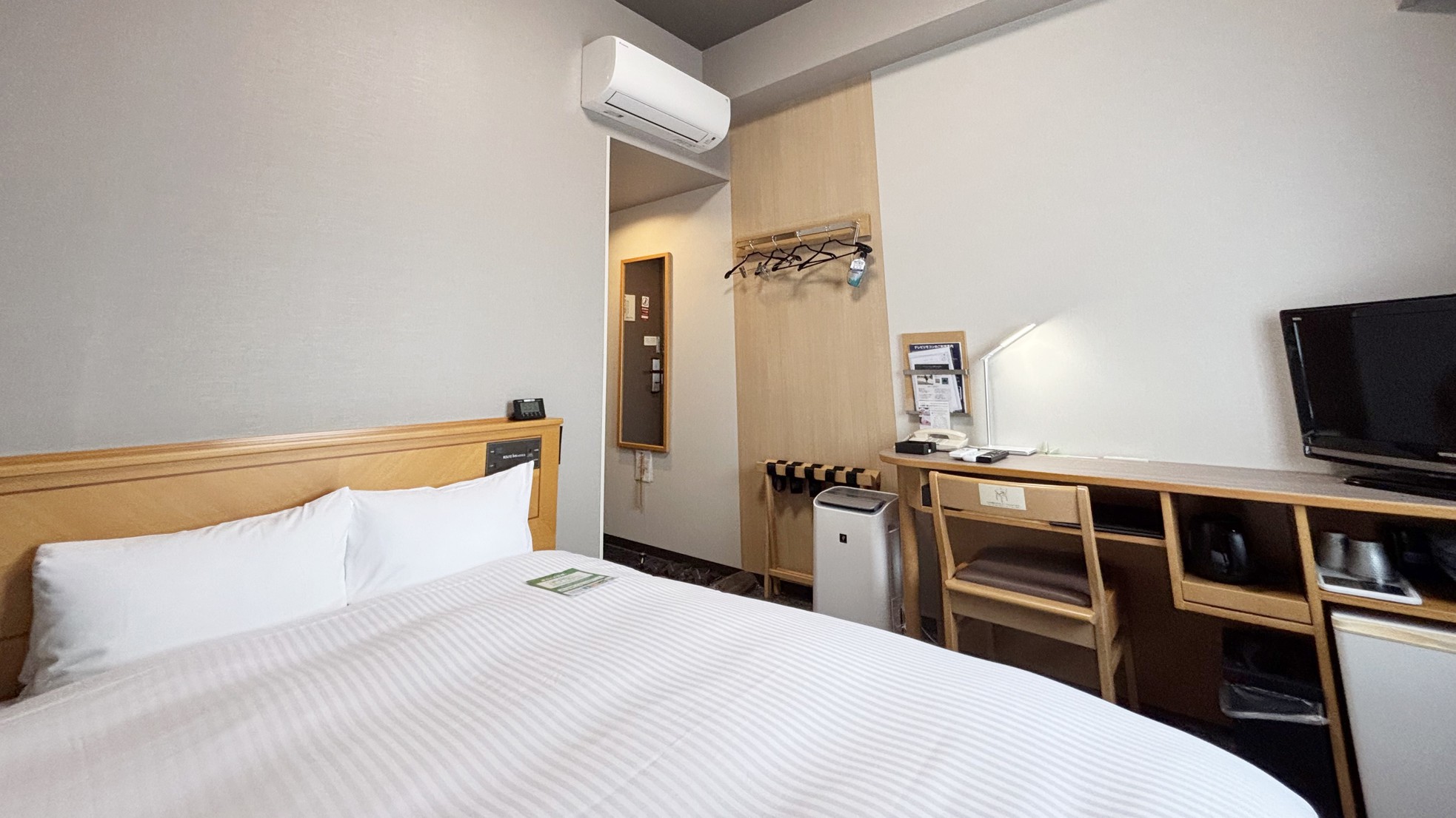 セミダブルルーム