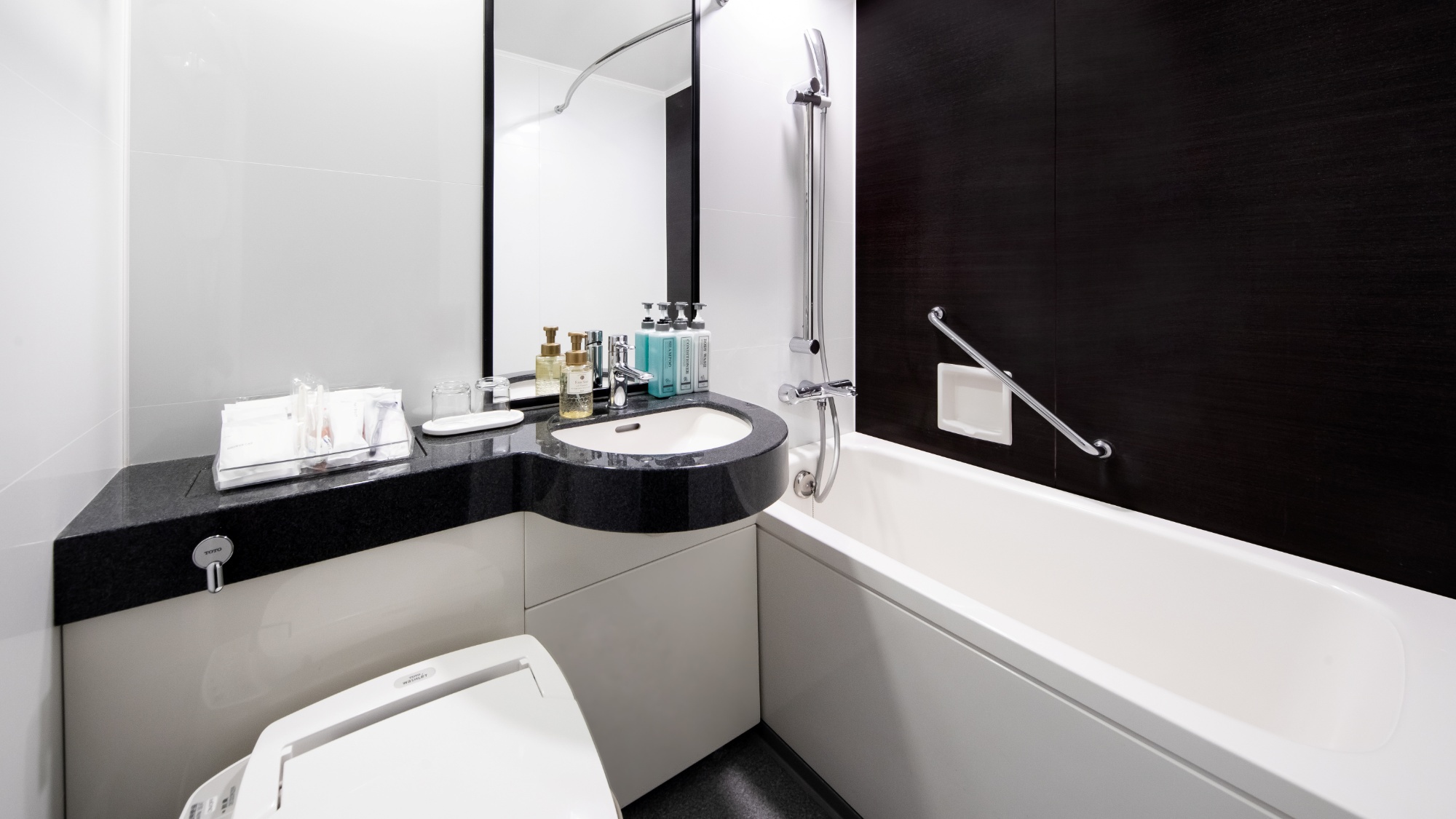 スタンダードダブルユニットバス