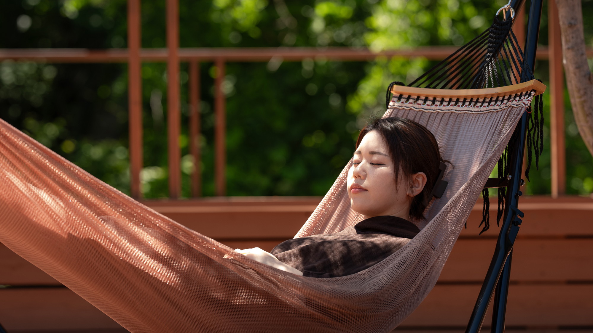 木曽桧を使用した屋外サウナ「Forest Sauna」