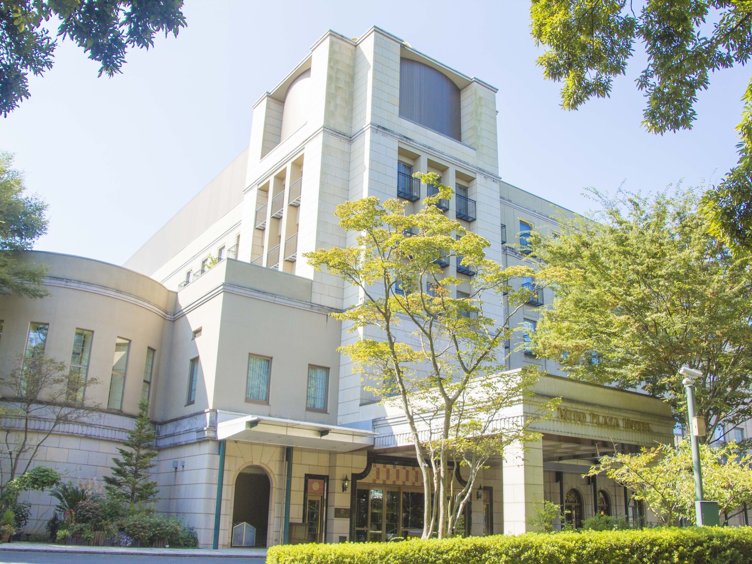 ■朝食付■洋食または和食をご用意〜森の中の迎賓館で寛ぎのひと時を