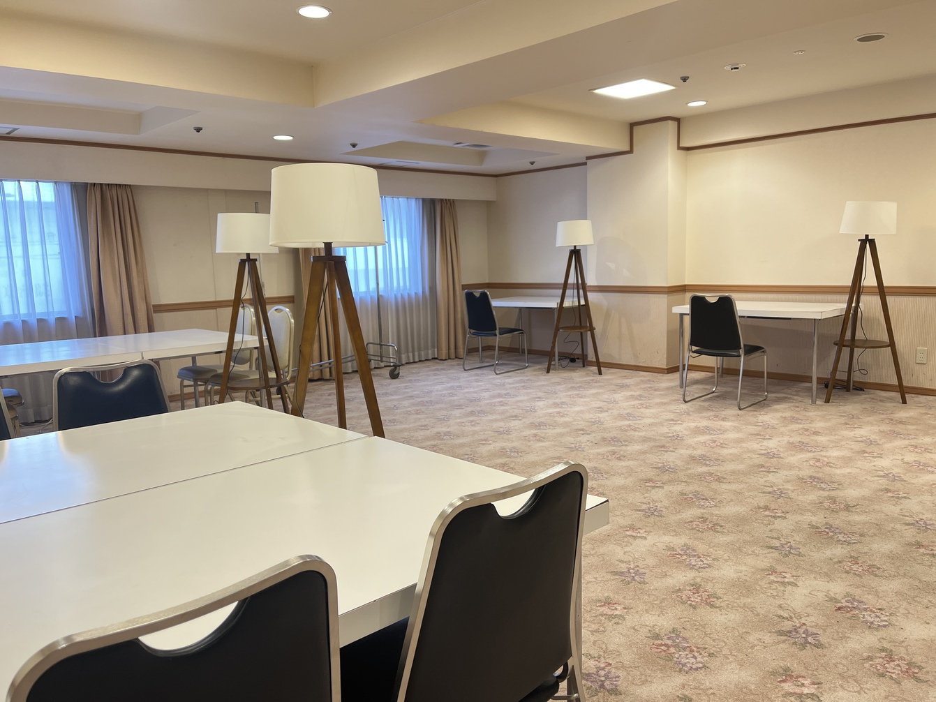 ２Fコワーキングスペース【2025年2月3日OPNE】