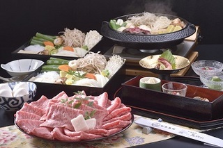 【楽天トラベルサマーSALE】花かんざし名物国産牛すき焼き♪たっぷりお肉とお野菜の京風すき焼き♪