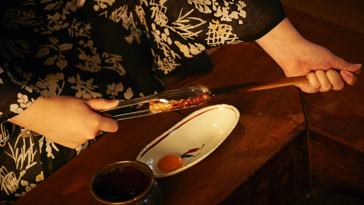 芦名といえば会津地鶏のつくねコリコリの食感と甘いタレが絶妙