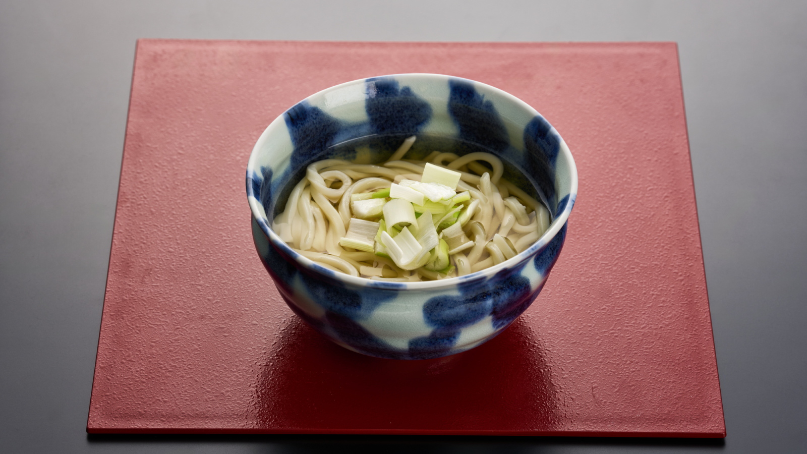 【追加料理】素うどん一人前880 円（幼児のお子様でお子様ランチが難しい場合もおすすめ！）