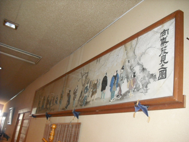 葛飾北斎の作品を展示中。当館５代前の女将「菊子」の嫁入道具の一つ。菊子の実家は江戸城医師