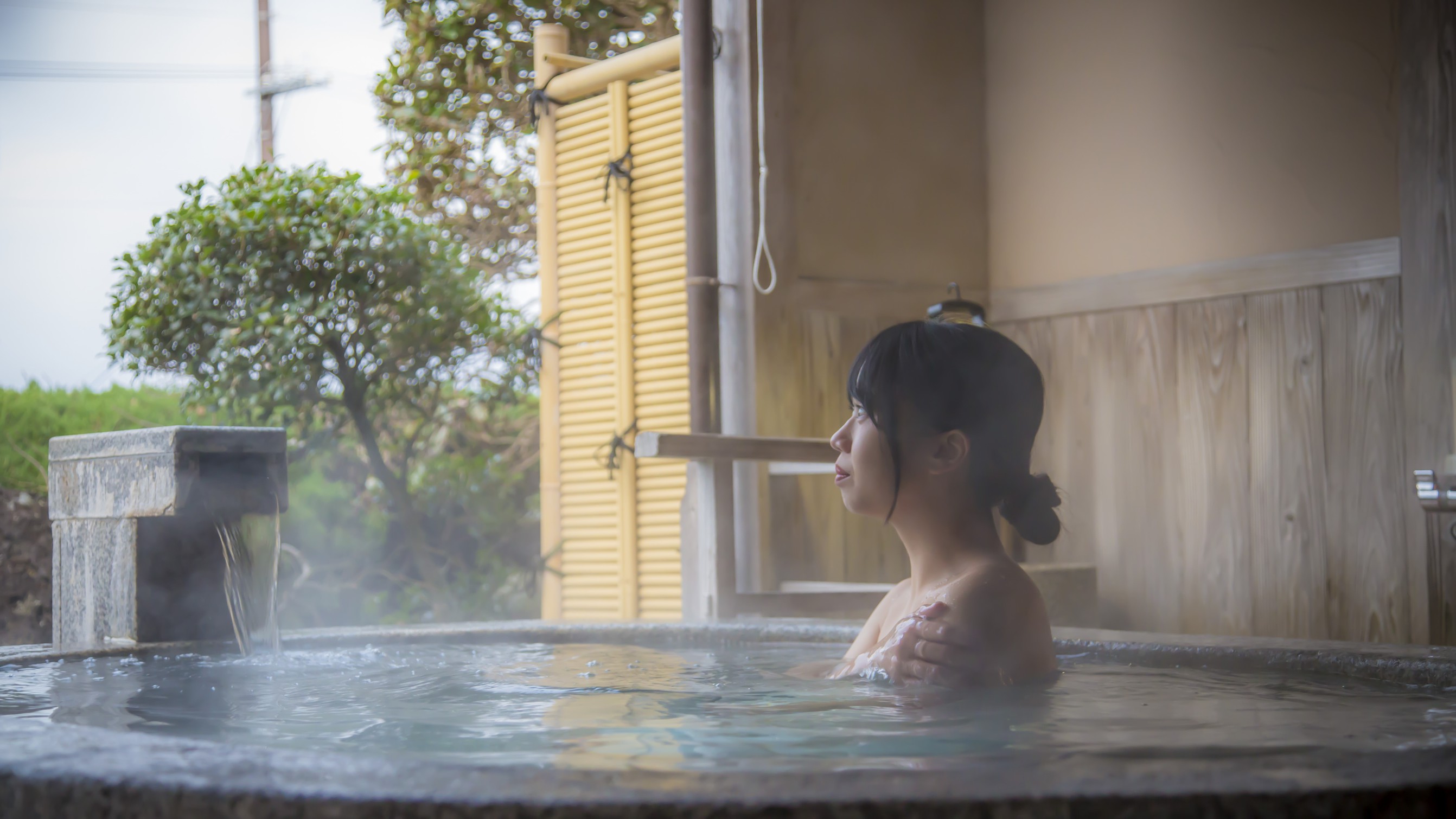 【露天風呂付・和室】客室の「天橋立温泉」にゆったりと浸かる贅沢な休日。
