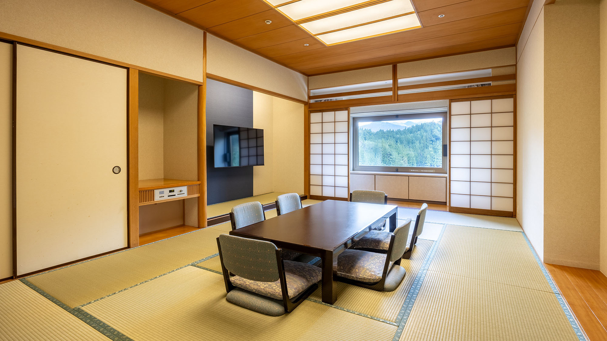 和室12帖（50㎡)