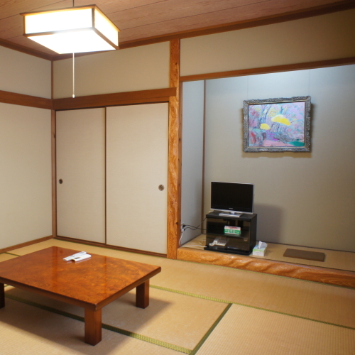 Sandankyo Onsen Sandankyo Hotel The 3-star Sandankyo Onsen Sandankyo Hotel offers comfort and convenience whether youre on business or holiday in Akiota. The property has everything you need for a comfortable stay. Facilities like 