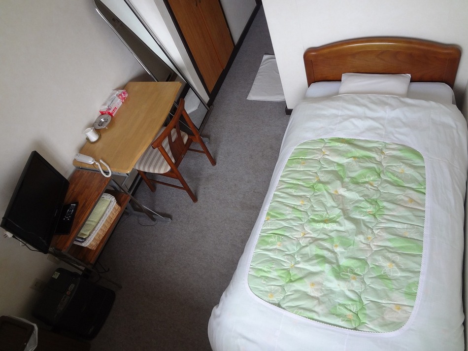 Business Hotel Wakafuji Business Hotel Wakafuji is conveniently located in the popular Tsuchiura area. Both business travelers and tourists can enjoy the propertys facilities and services. Fax or photo copying in business c