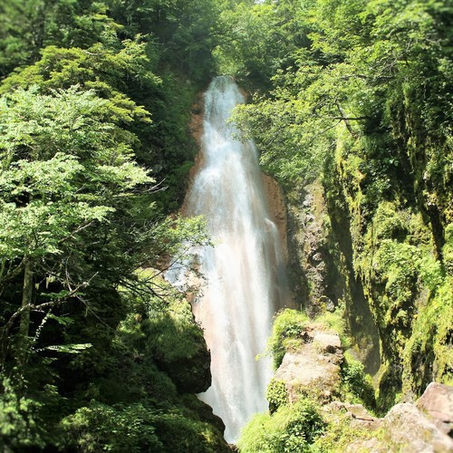 長野県名勝の地『三本滝』