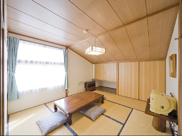 Standard Mountain View Japanese-Style Room 10 to 15 Sq M (Non Smoking) 