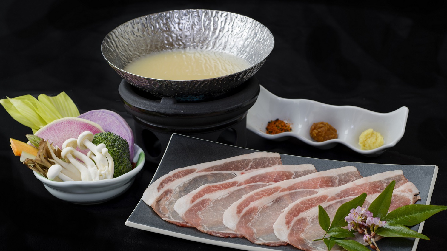 別注文料理：信州産豚しゃぶしゃぶ