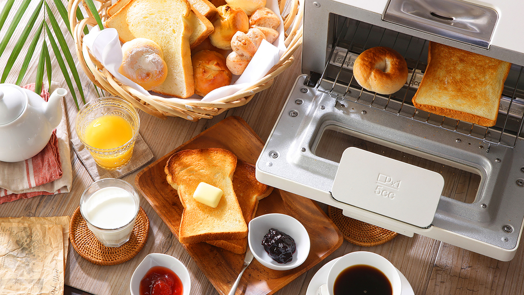 朝食ブッフェホテル焼きたてパン