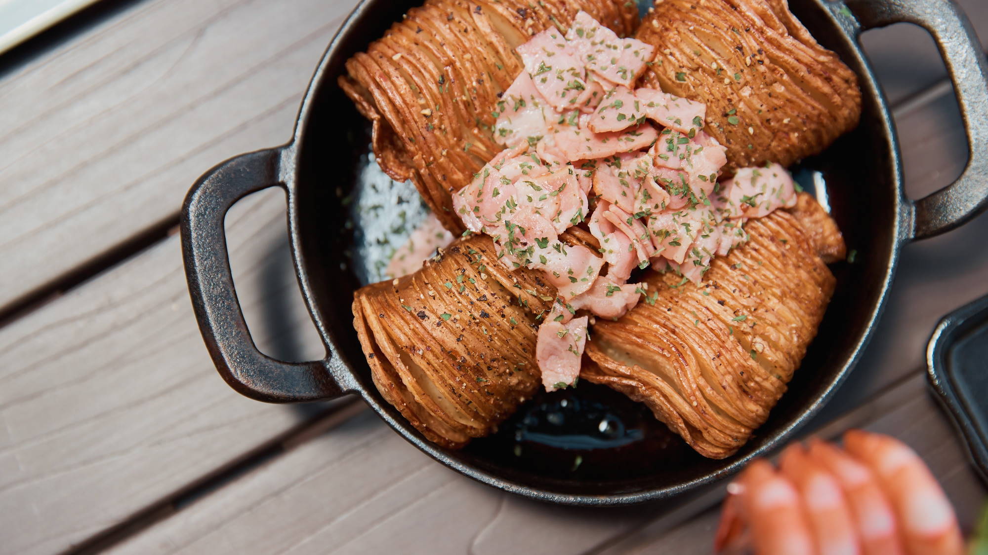 【ヴィラ】夕食／ハッセルバックポテト※一例