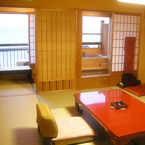 露天風呂付客室『秋桜』一例