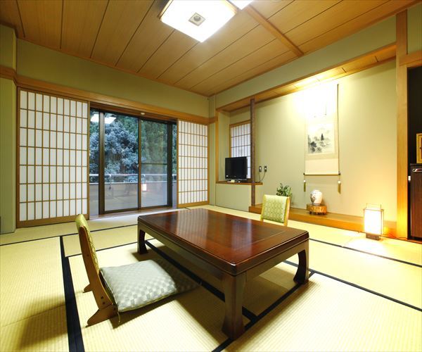 This photo about Shinamorigawa Onsen Hotel Kayoutei shared on HyHotel.com