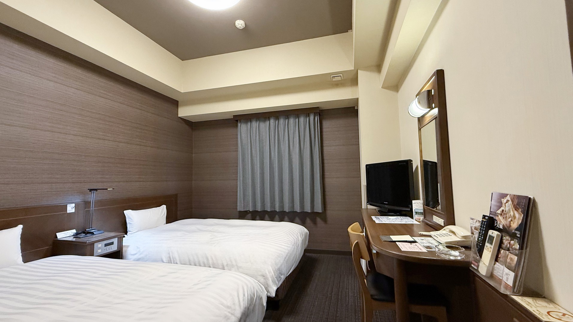 スタンダードツインルーム1