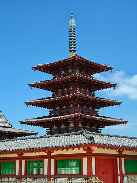 四天王寺へは・・・