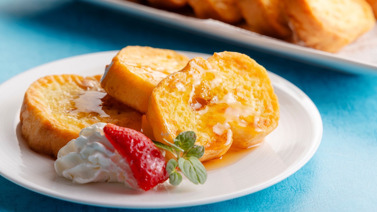 【朝食】本館25階マンハッタンテーブル／フレンチトースト