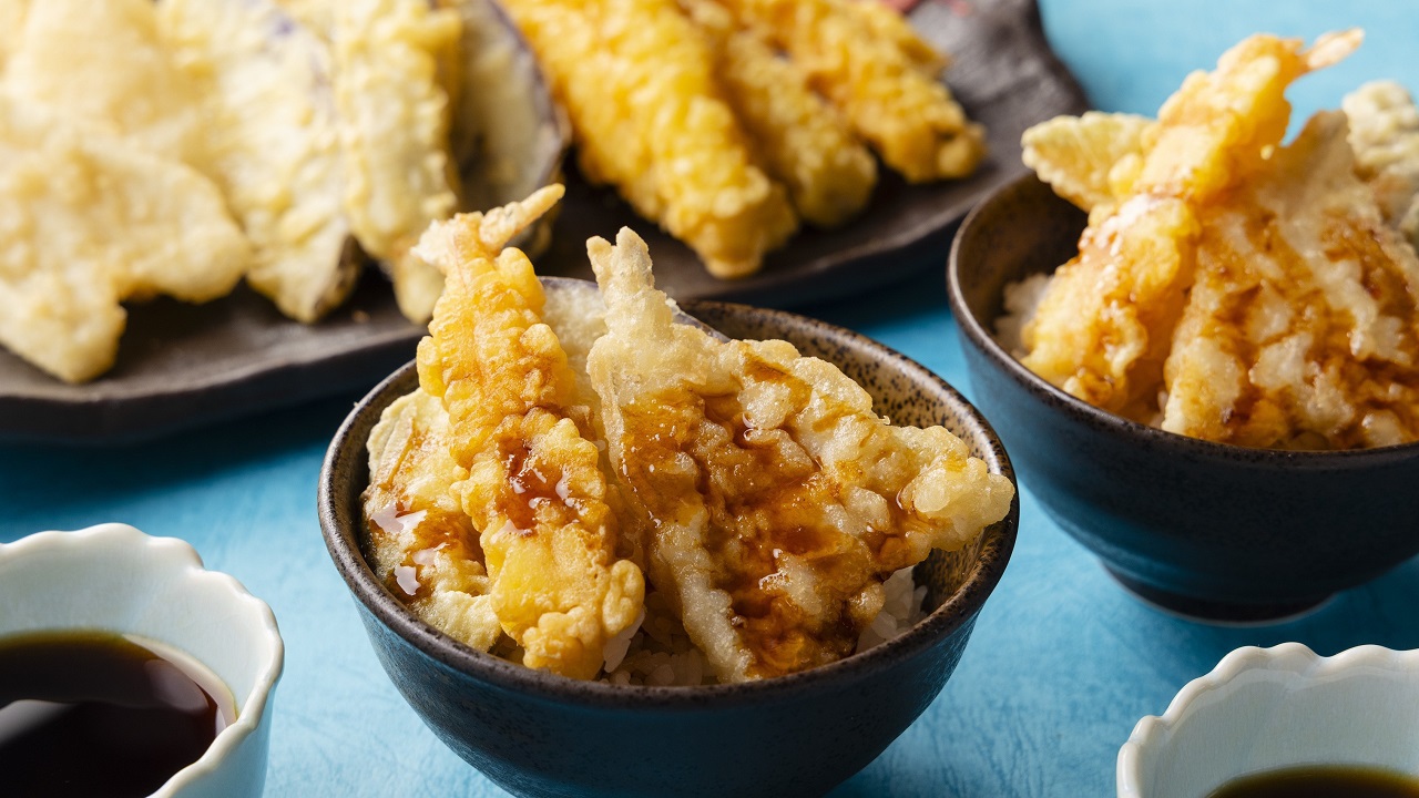 【朝食】本館25階マンハッタンテーブル／サクサクとした食感の天ぷら。