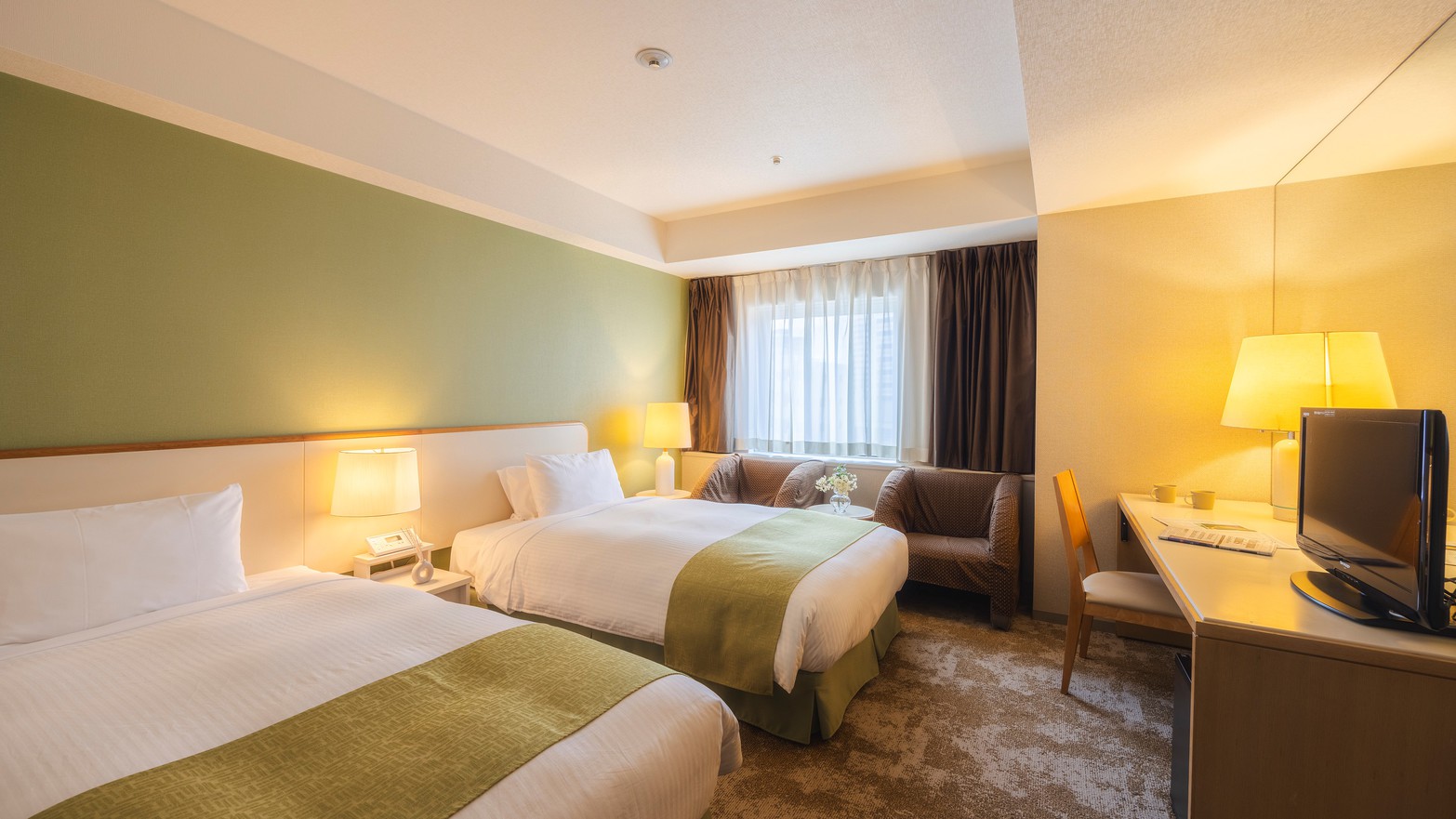 スタンダードツインルーム（一例）広さ25.0平米／ベッド幅110cm