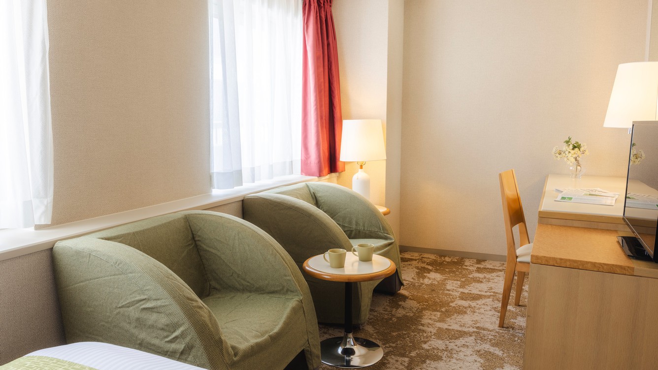 デラックスツインルーム（1）一例広さ33.0平米／ベッド幅120cm